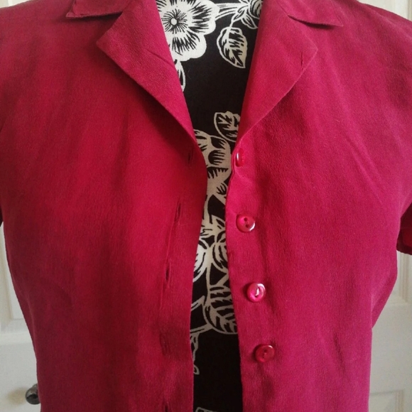 Casual Corner Silk blouse - Picture 2 of 7